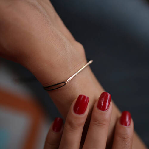 By Golden House - Uzun Kibrit Çöpü İpli Bileklik (1)