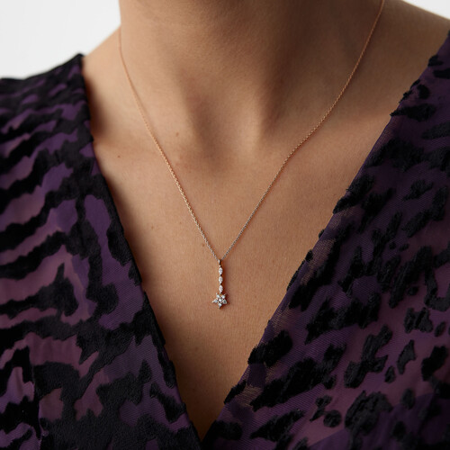 By Golden House - Vega Yıldız Kolye (1)