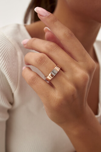 By Golden House - Victoria Pırlanta Yüzük By Golden House - Victoria Pırlanta Yüzük