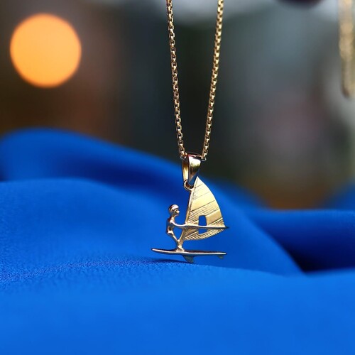 By Golden House - Windsurf Kolye By Golden House - Windsurf Kolye