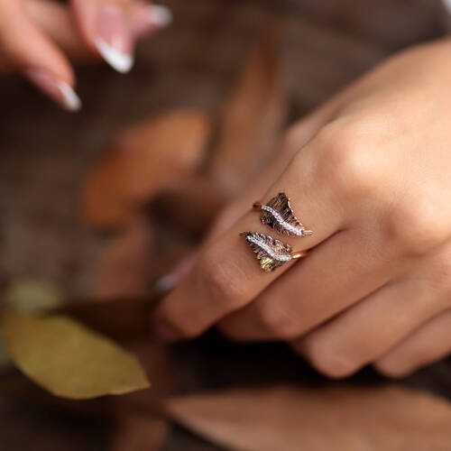 By Golden House - Yaprak Pırlanta Yüzük (1)