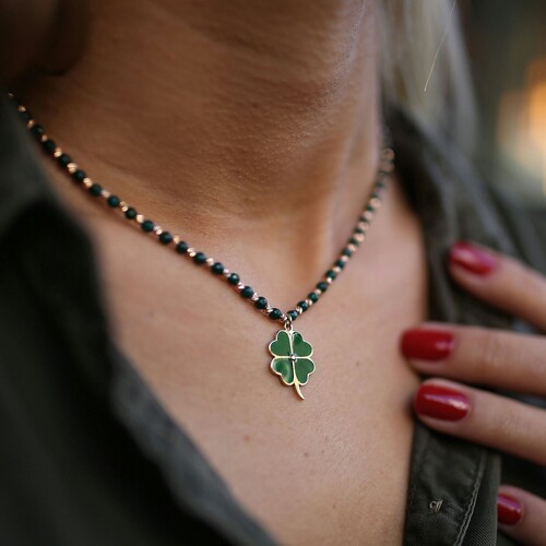 By Golden House - Yeşim Taşlı Yonca Kolye