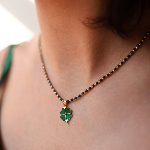 By Golden House - Yeşim Yıldız Taşlı Yonca Kolye