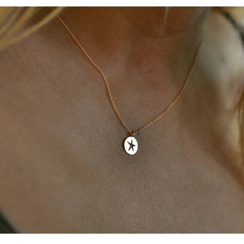 By Golden House - Yıldız Yuvarlak Plaka kolye