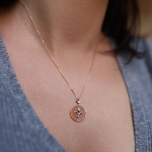 By Golden House - Zambak Kolye By Golden House - Zambak Kolye