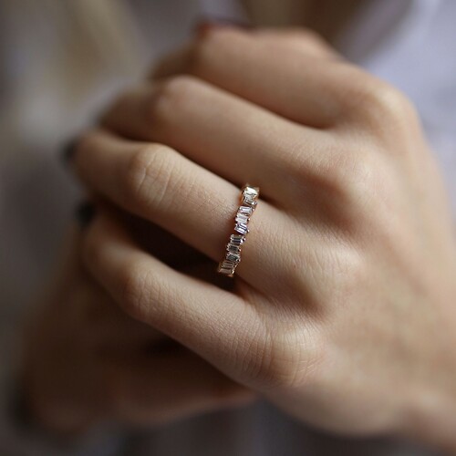 By Golden House - Zikzak Baget Pırlanta Yüzük By Golden House - Zikzak Baget Pırlanta Yüzük